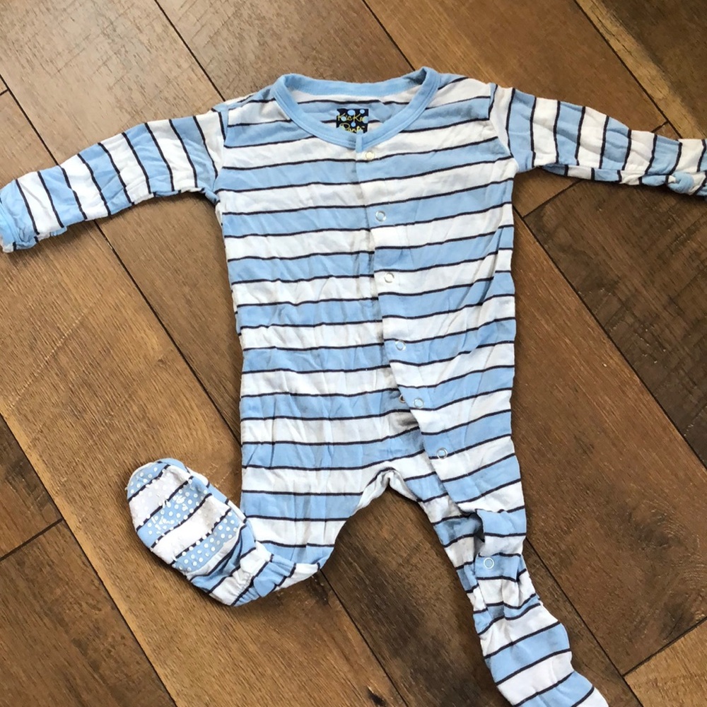 Striped Kickee Pants footie!